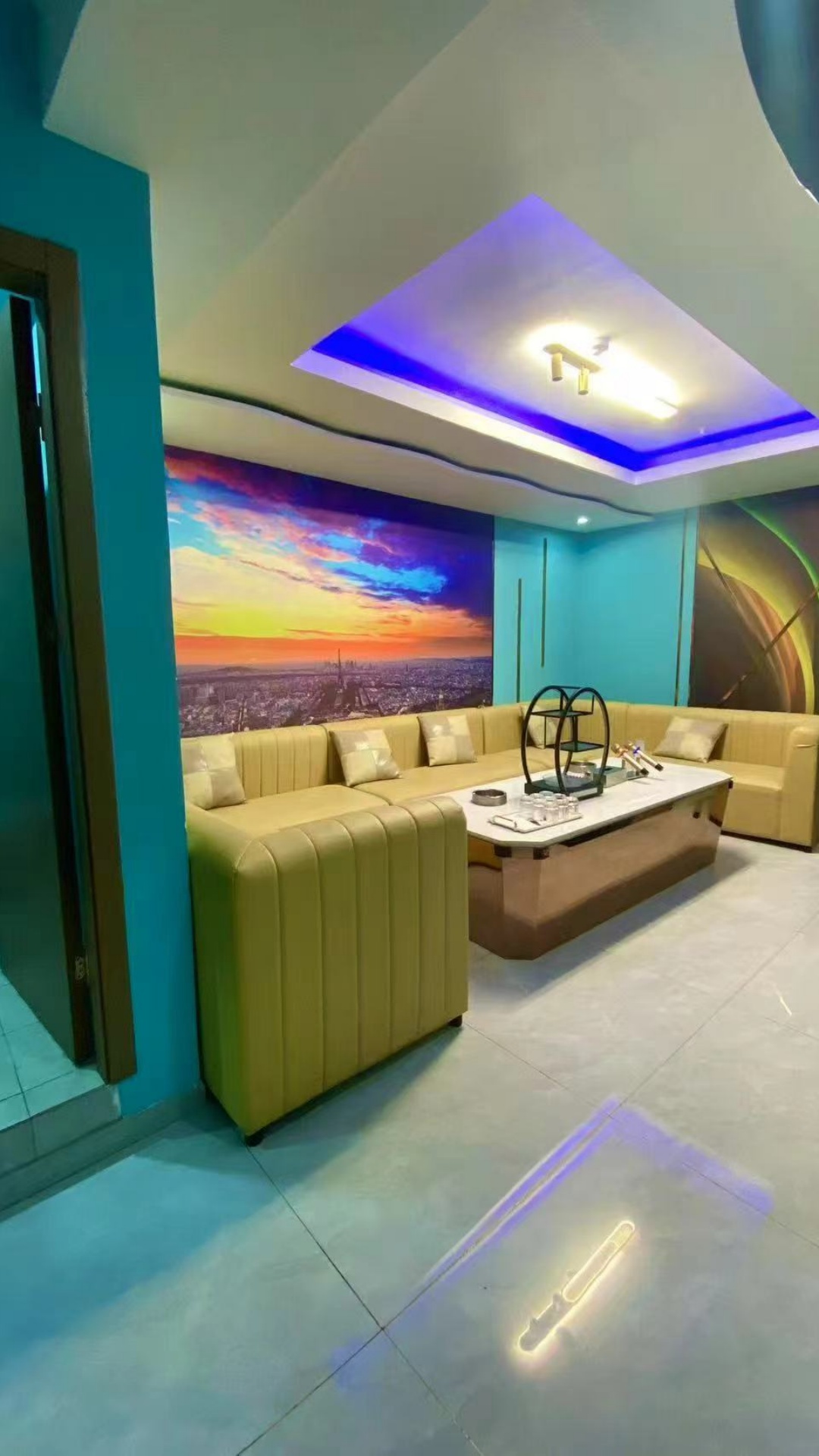 豪华包厢内部环境